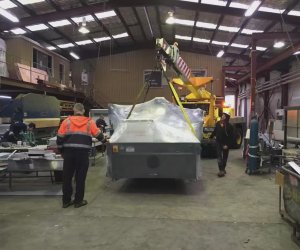 赴澳大利亞（悉尼）- 鈑金工