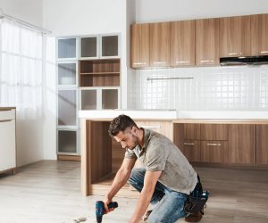 赴澳大利亞（布里斯班）- 櫥柜安裝工